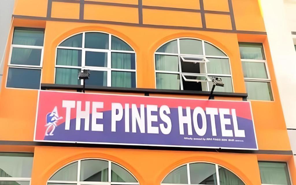 The Pines Hotel Kampung Kuala Terla Eksteriør bilde
